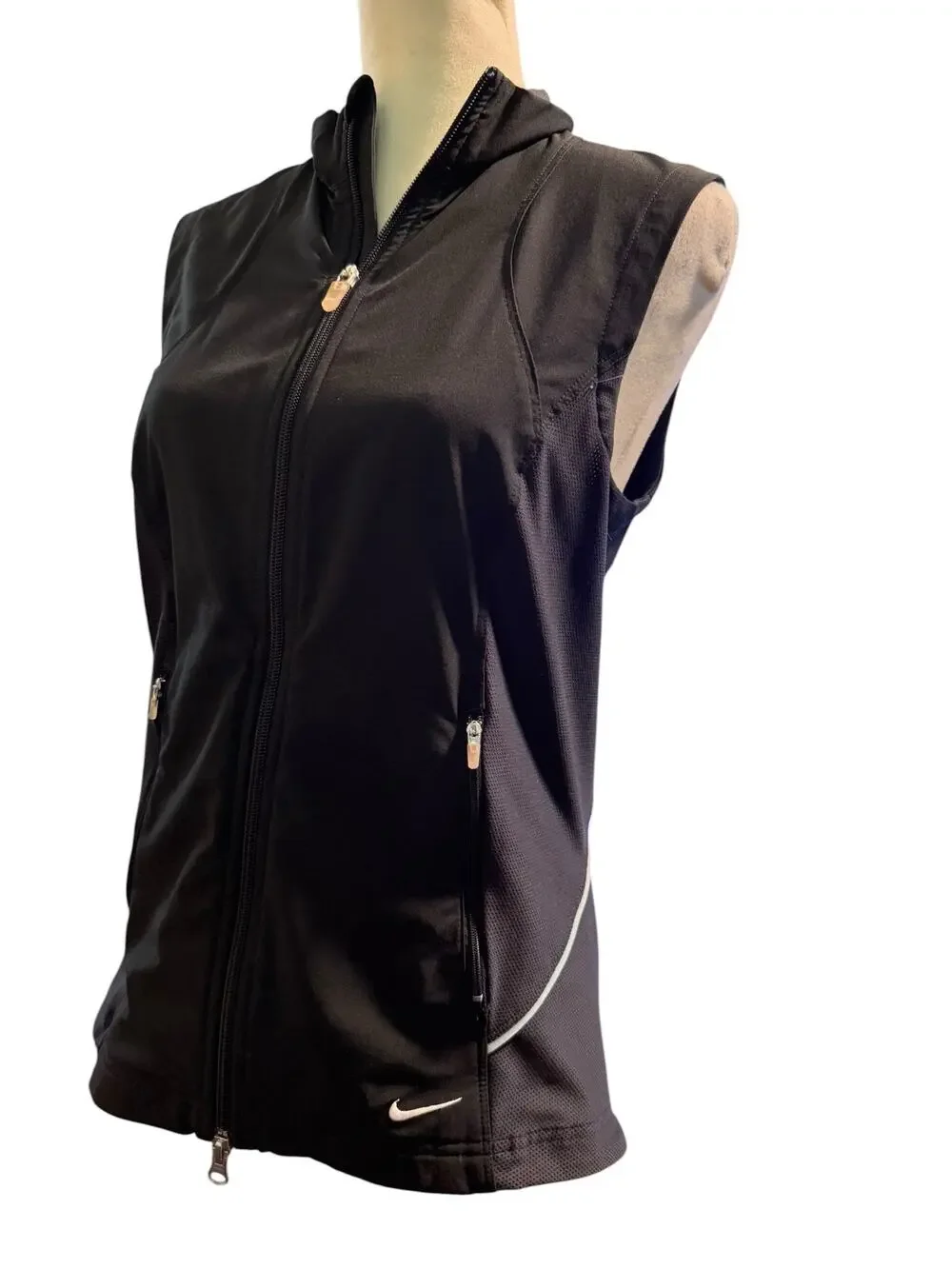 Nike Black Full Zip Running Vest, Mesh Panels Reflective, Women's Medium